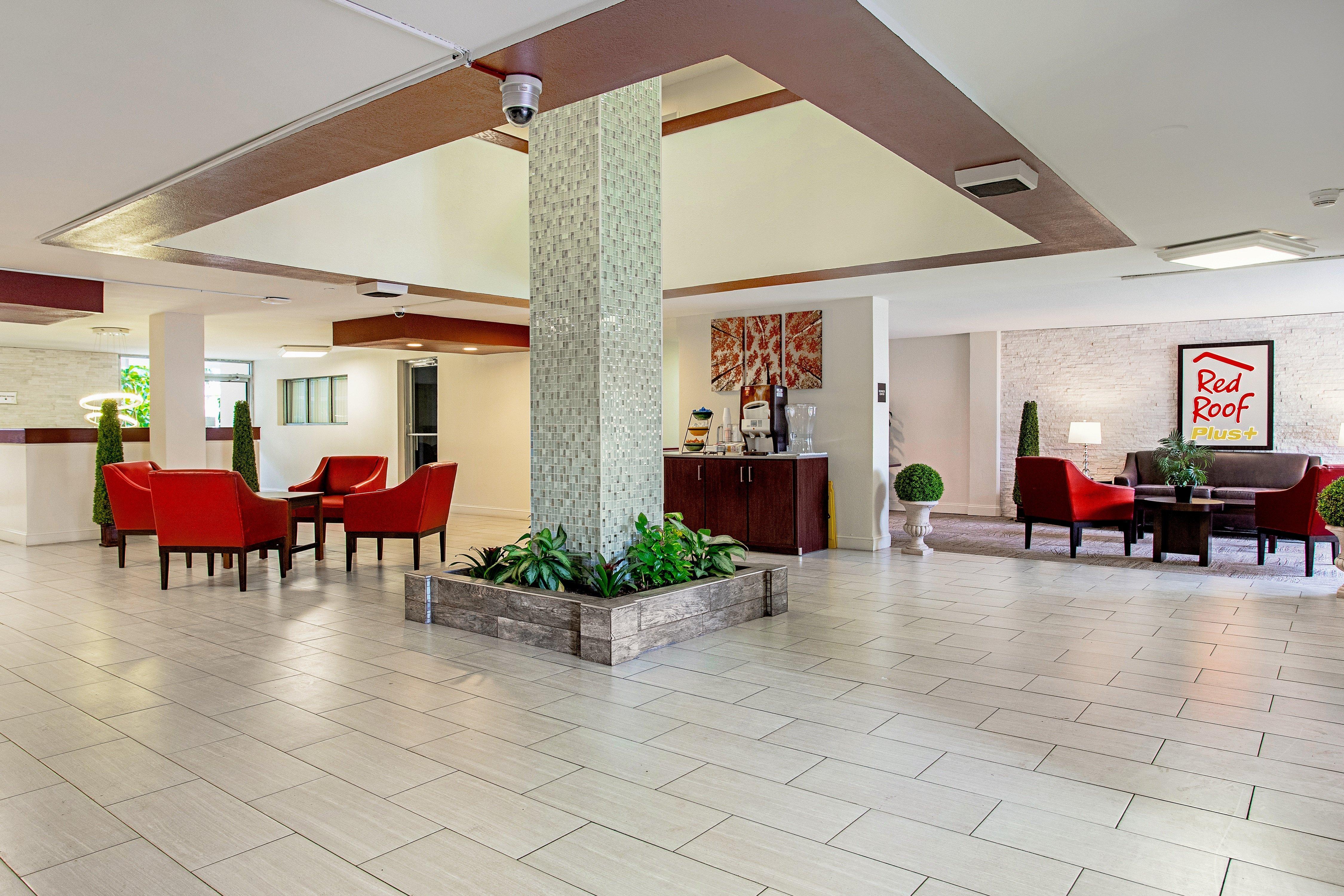 Red Roof Inn Plus+ Wichita East Exterior foto