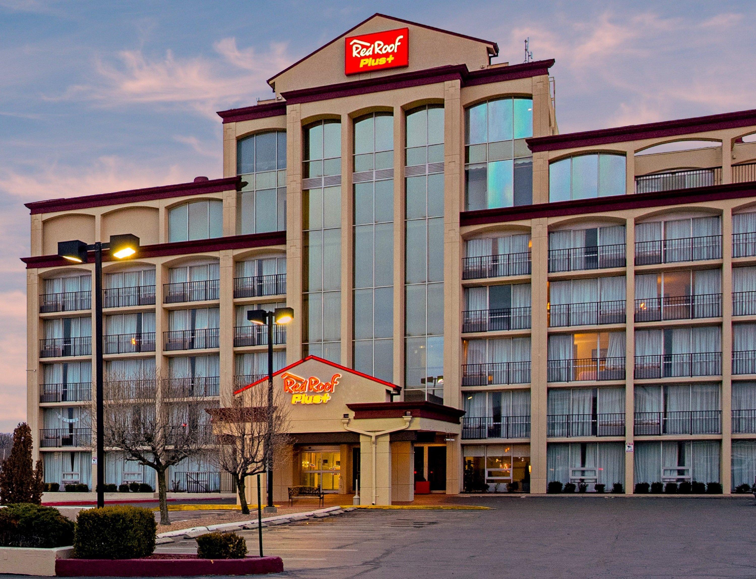 Red Roof Inn Plus+ Wichita East Exterior foto