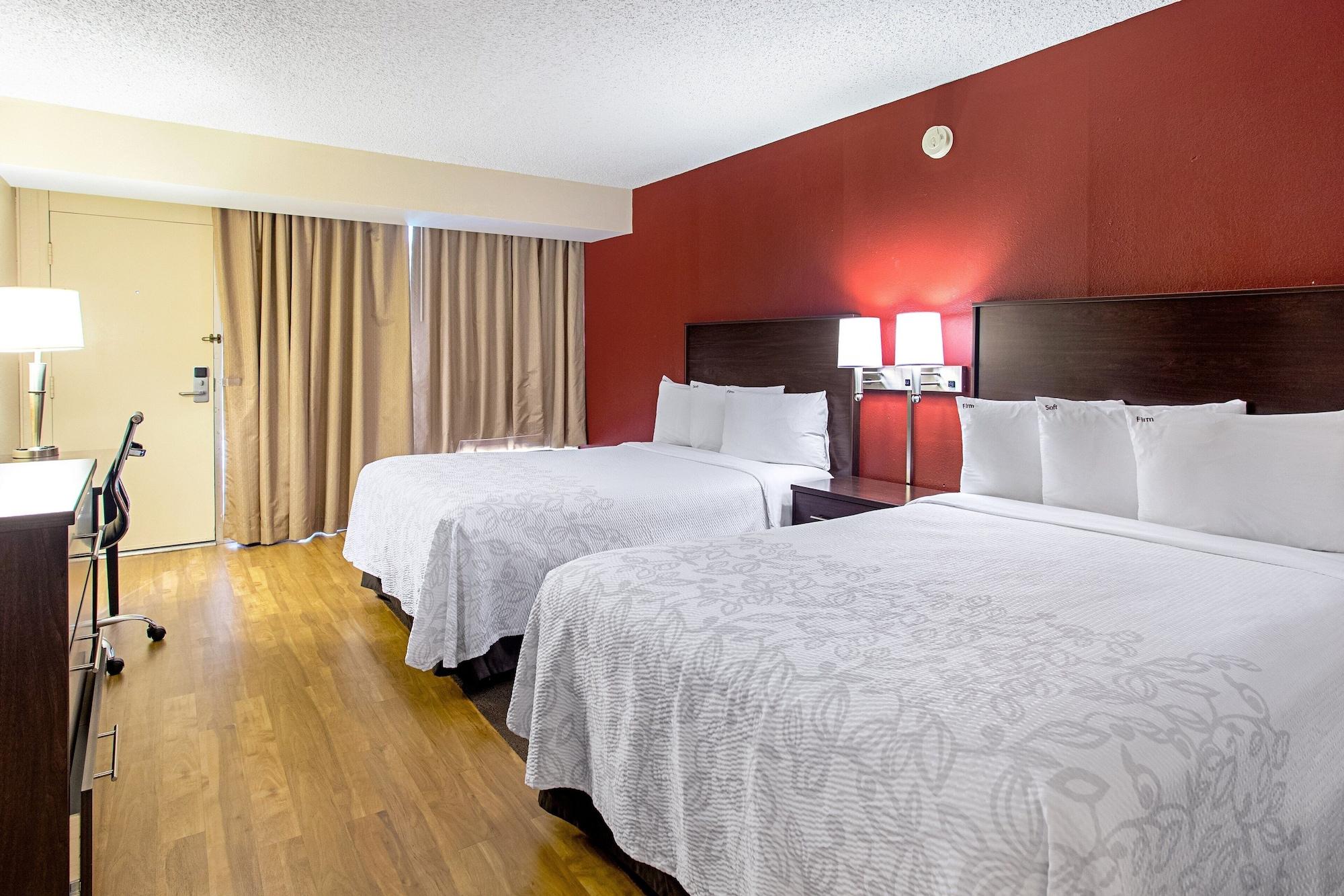 Red Roof Inn Plus+ Wichita East Exterior foto