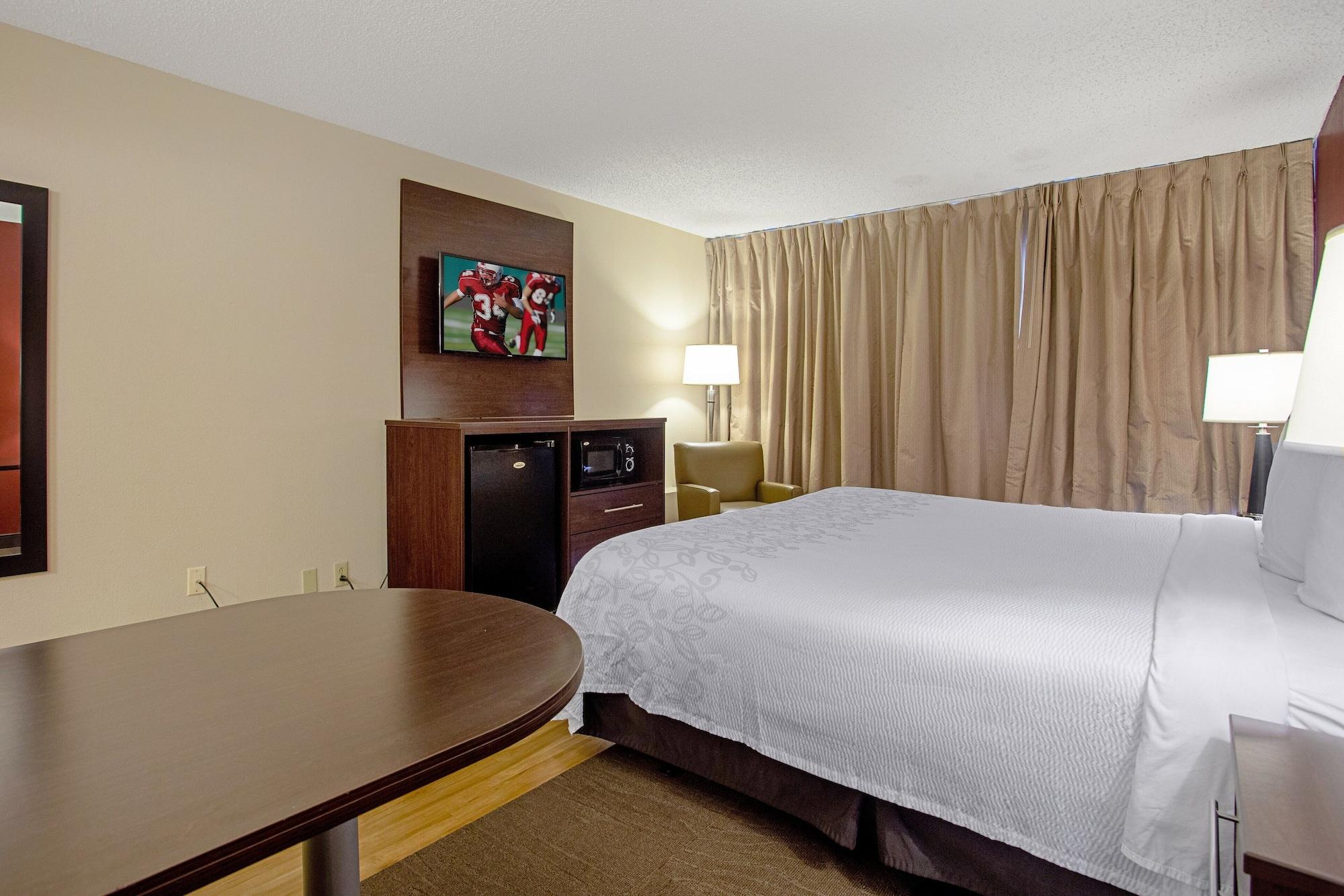 Red Roof Inn Plus+ Wichita East Exterior foto